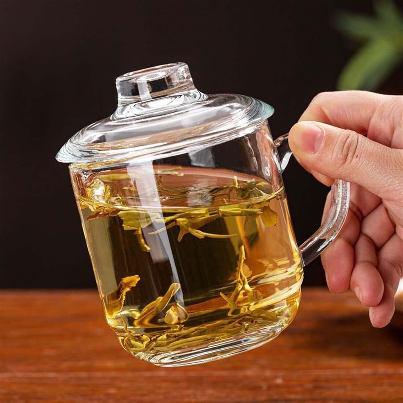GeRRiT Handmade Natural Quartz Crystal Transparent Tea Cup Mug Crystal Cup Tea Cup Handle Cup With Lid Thickened Heat-Resistant Clear Transparent Tea Handle Cups Coffee Glasses For Office Home