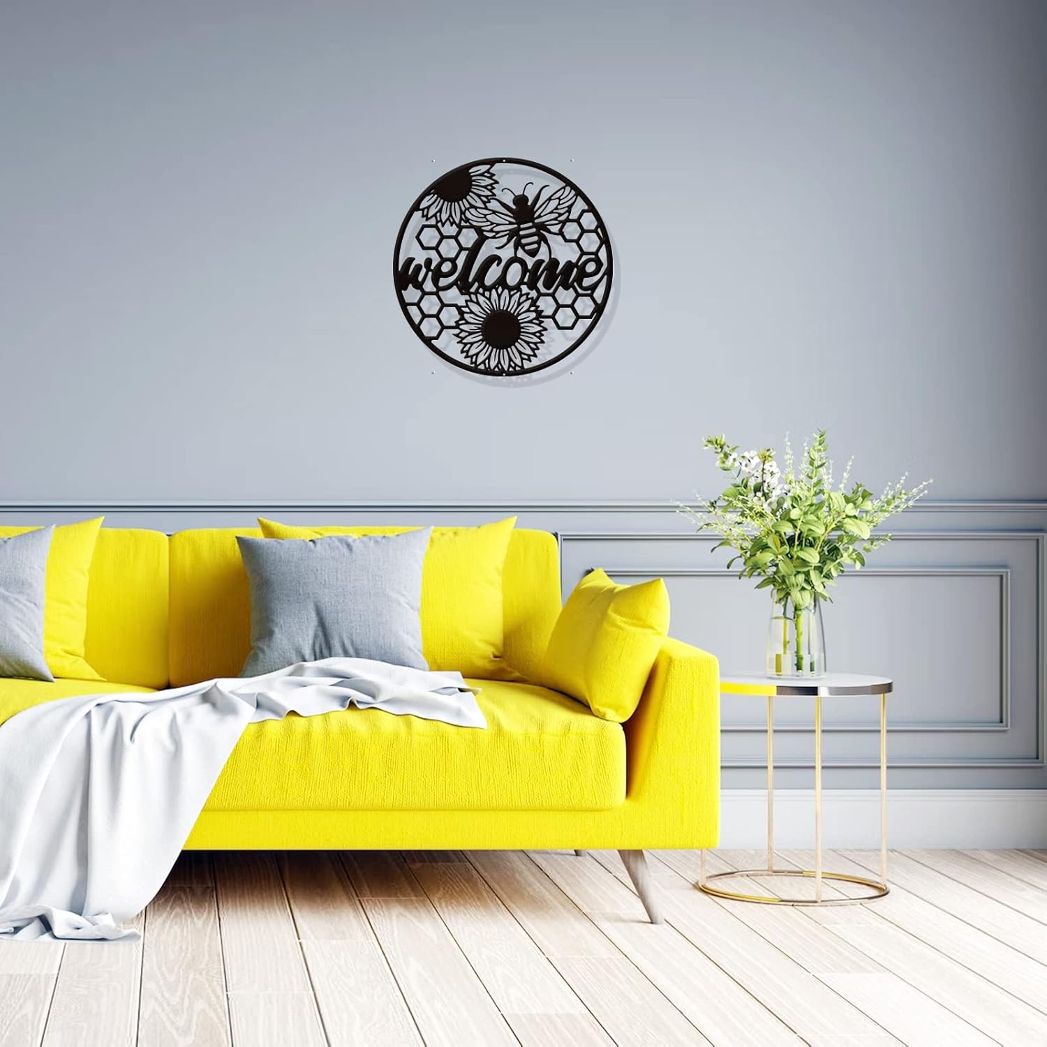 NBEADS Bee Welcome Metal Wall Art Decor, Black Wall Hanging Decor Iron Silhouette Wall Art for Home Bedroom Living Room Garden Hotel Office Wall Christmas Festival Decoration Gift, 11.8 Inch