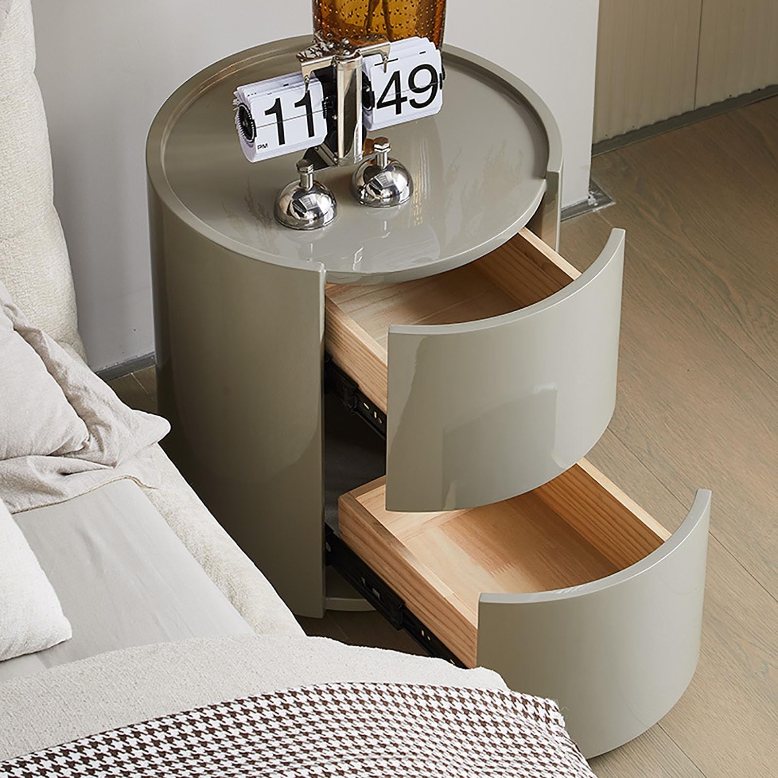 Slaapkamer nachtkastjes Ronde nachtkastje houten bijzettafel bijzettafel met 1 lades, kleine nachtkastje banktafel for woonkamer, slaapkamer, bruin, 14,9 * 14,9 * 21,2 inch Naast tafel voor woonkamer