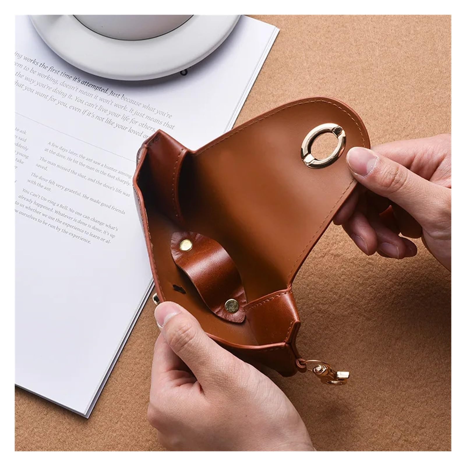 Funda de Gafas Blanda de Cuero Leather Soft Sunglasses Case Hanging Neck Portable Glasses Clip Storage Bag Eyeglasses Accessories
