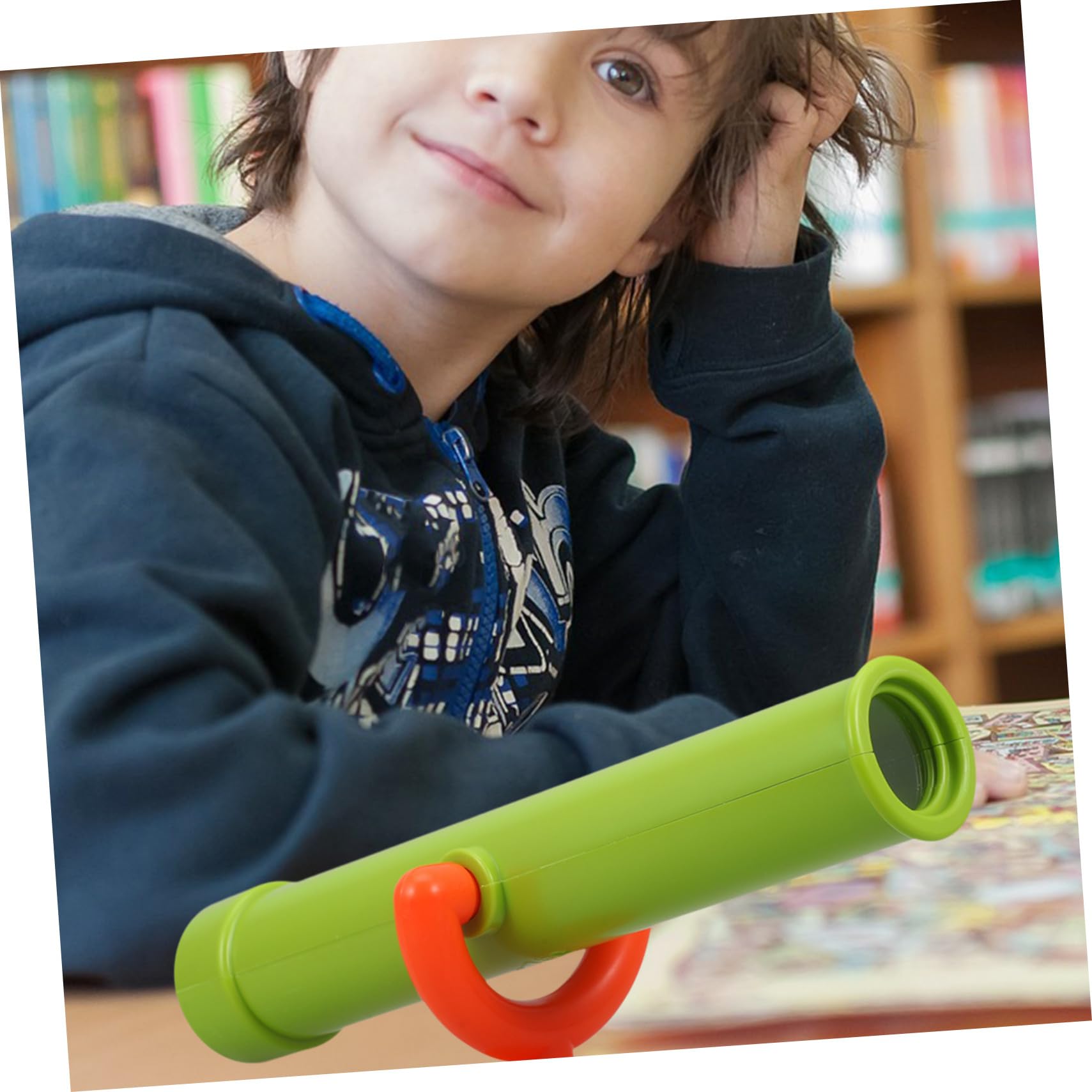 Telescopio Pirata de Juguete para Niños, Telescopio Monocular Pequeño Verde, Accesorio para Columpios, Resistente y Portátil, Adecuado para Juegos al Aire Libre y Aprendizaje Educativo