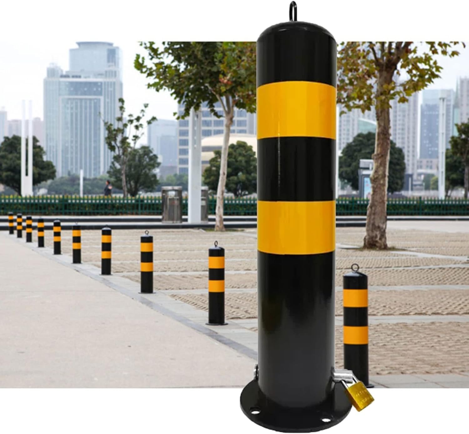 JYBNBBE Construction Cone Traffic Delineator Post Metal Driveway Parking Traffic Safety Cones with Base, Parking Reflective Bollard for Courtyard Parking Lot Sidewalk Street Gard,3 Pack-55cm/21.6in