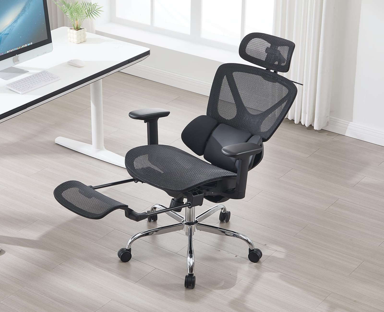 Bürostuhl ergonomisch, Schreibtischstuhl Atmungsaktiv, Schwarz | Drehstuhl Wippfunktion bis 135°, mit 3D verstellbare Armlehne, Fußstütze & Lendenwirbelstütze, Mesh-Stoff, für Home Office