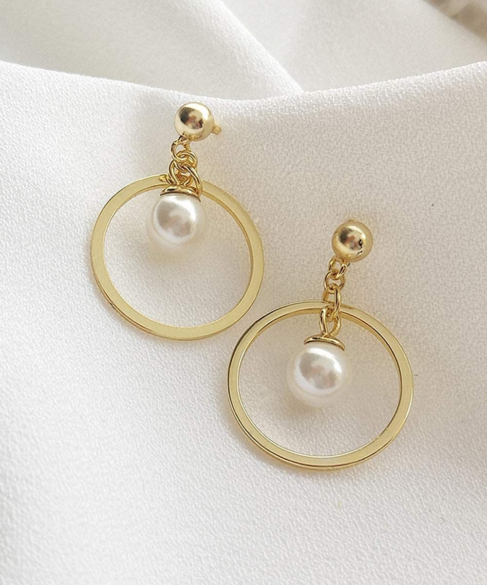 S925 pendientes de plata de ley moda creativa dorada colgante redondo corriente Supo Pendientes con incrustaciones de concha marina natural pendientes de perlas personalidad temperamento niña joyería