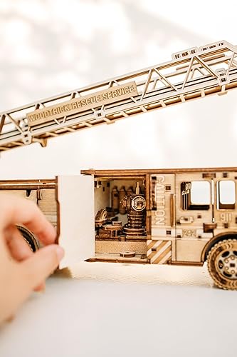 Miniatura 4 de Wood Trick Camión de bomberos de rescate movible, escalera giratoria extensible, rompecabezas de madera 3D para adultos para construir, paseos de