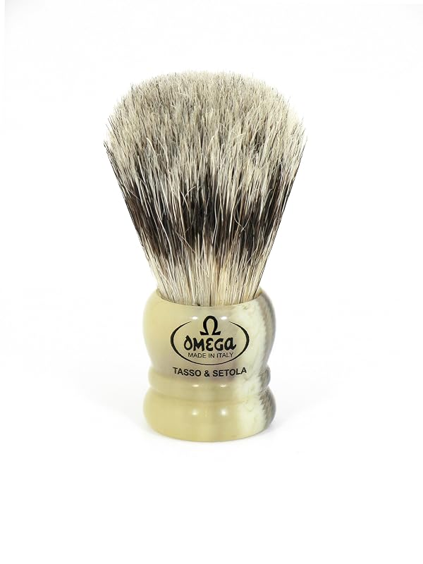 Pincel de barbear Omega com mistura de cerdas de javali e texugo, cabo de resina