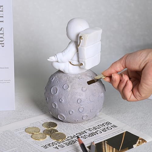 Vista 5 de Estatuas de astronauta y planeta escultura ornamento de escritorio Accesorios de escritorio Decoración de mesa Monedas Banco, Sentado Oro