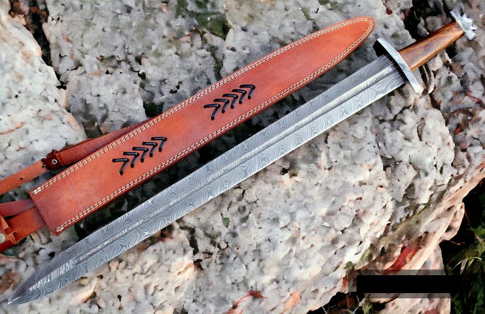 Wilson Roy Custom Damascus Steel/Sword/Dagger/Celtic Sword 32" Long GLADIOUS Camping Sword