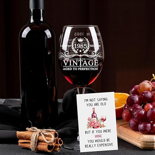 Miniatura 4 de Regalos de cumpleaños número 40 para hombres y mujeres  Copa de vino con tallo vintage de 18 onzas 1984  Copa de vino de cumpleaños con impresión de