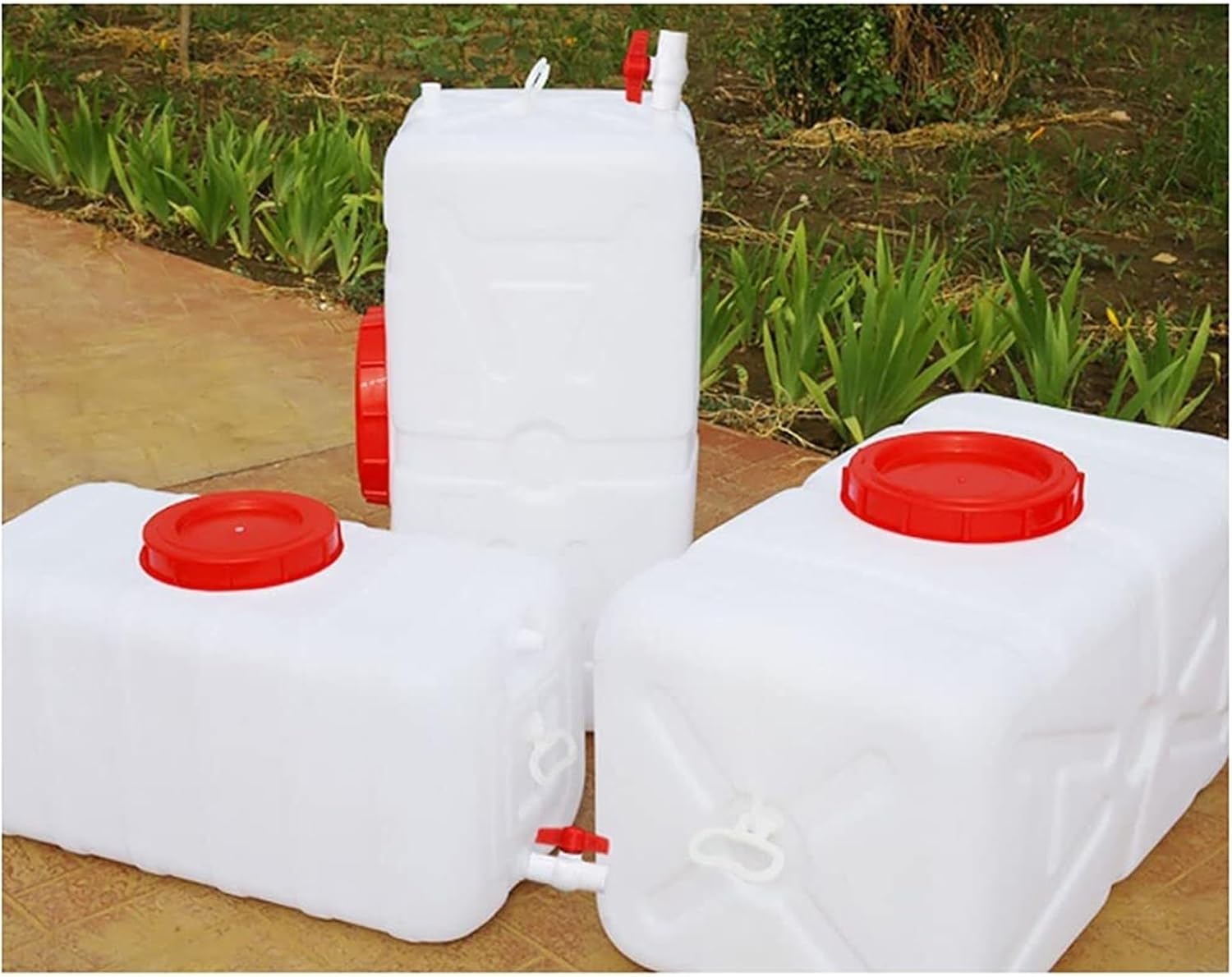 Water Tank 100L Large Capacity Water Storage Container Plastic Water Container,Camping Hiking Water Storage Water Container Home Food Grade Large Plastic Bucket