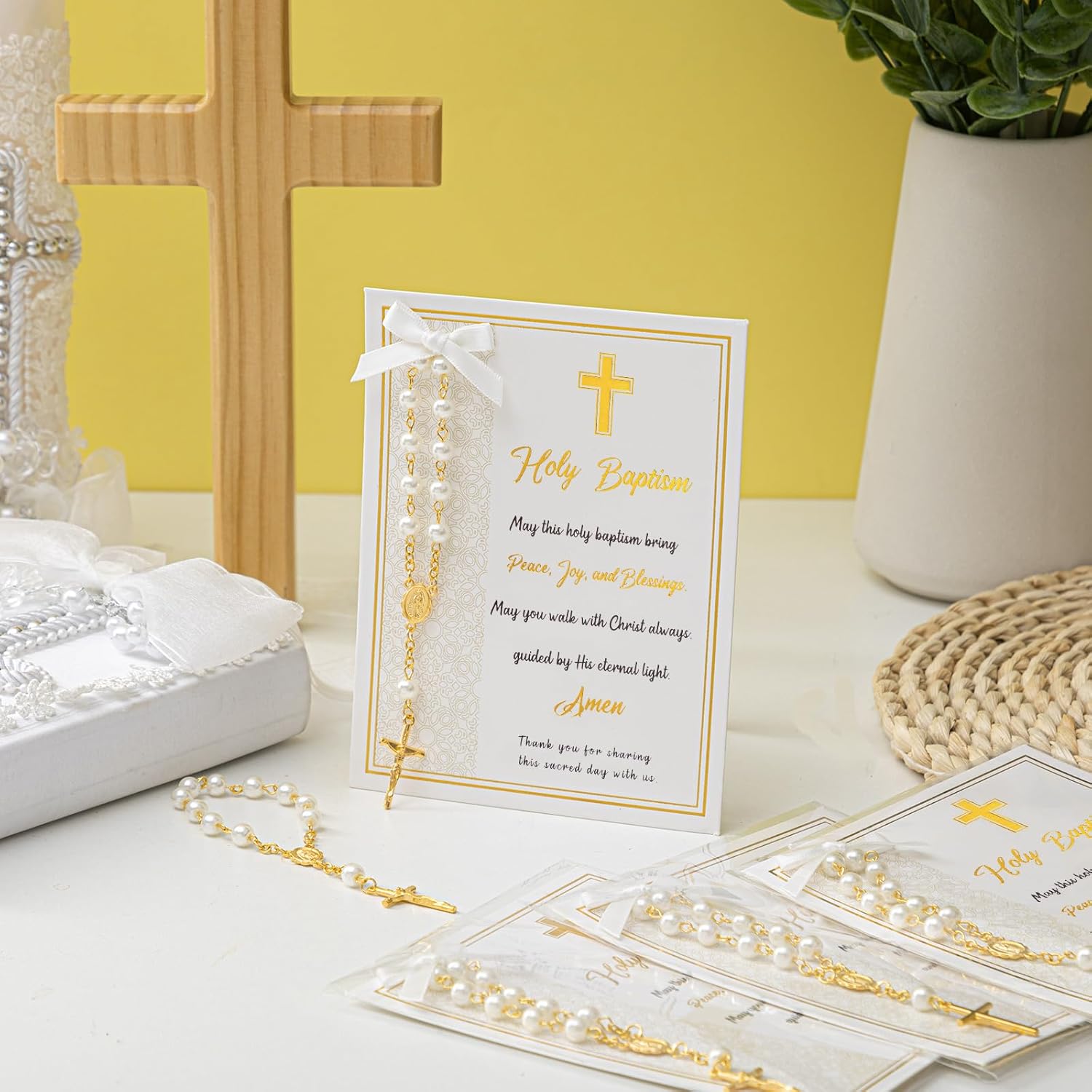 Quelay 50 Sets Rosary Baptism Favors Mini Acrylic Rosary Finger Rosaries Gold Bead Faux Pearls with Cards and Bags Recuerdo De Boda Y Bautizo for Christening Party Favor(Baptism)