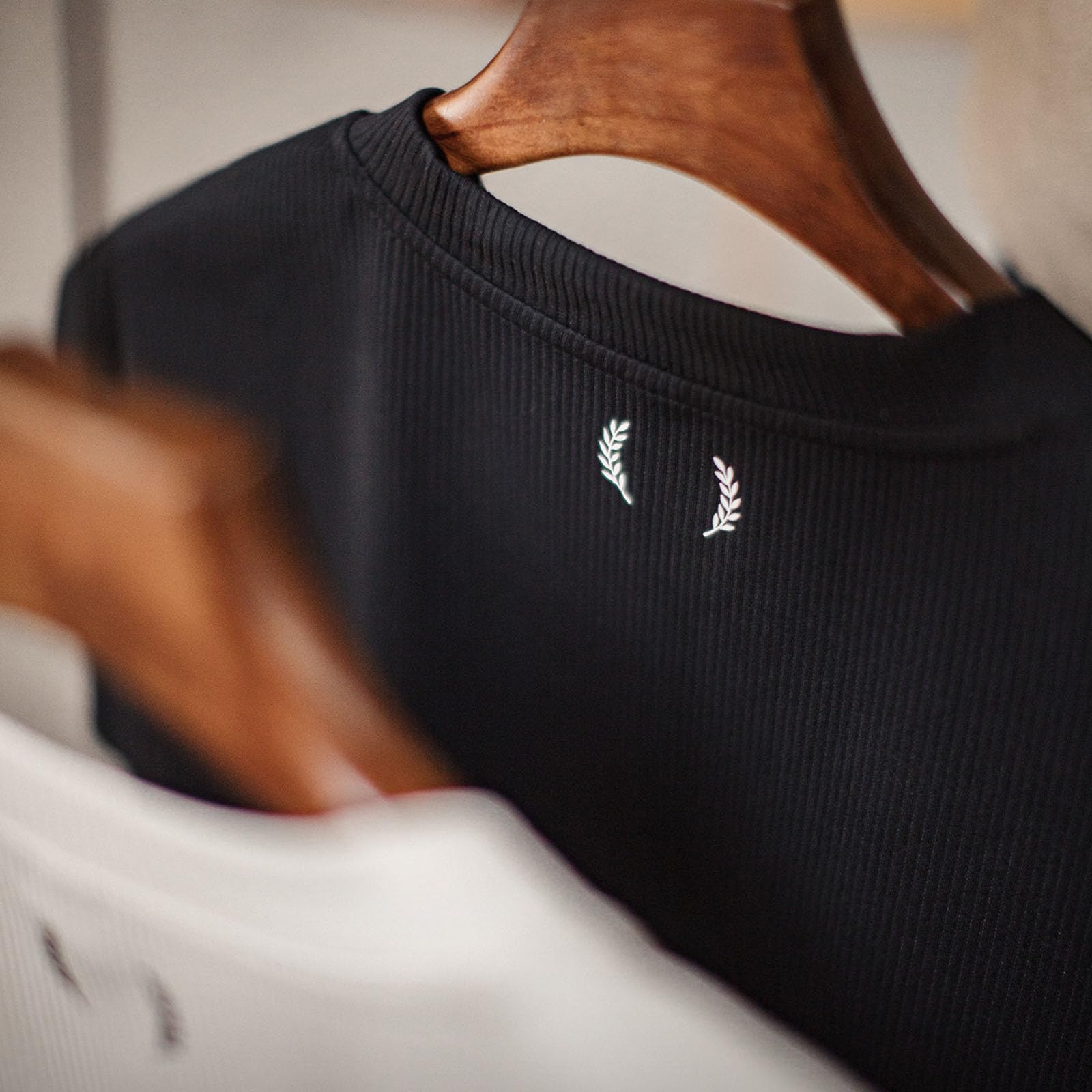 Canottiera da uomo a costine senza maniche, vestibilità comoda, scollo a V, maglietta da palestra o streetwear estate