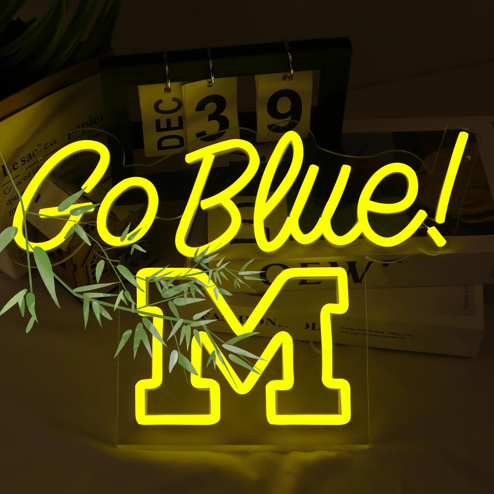 Go Blue Neon Sign Vibrant LED Wall Art per i fan dell'università per il giorno del gioco, la grotta dell'uomo, decorazione per dormitorio e bar, regalo per studenti e studenti
