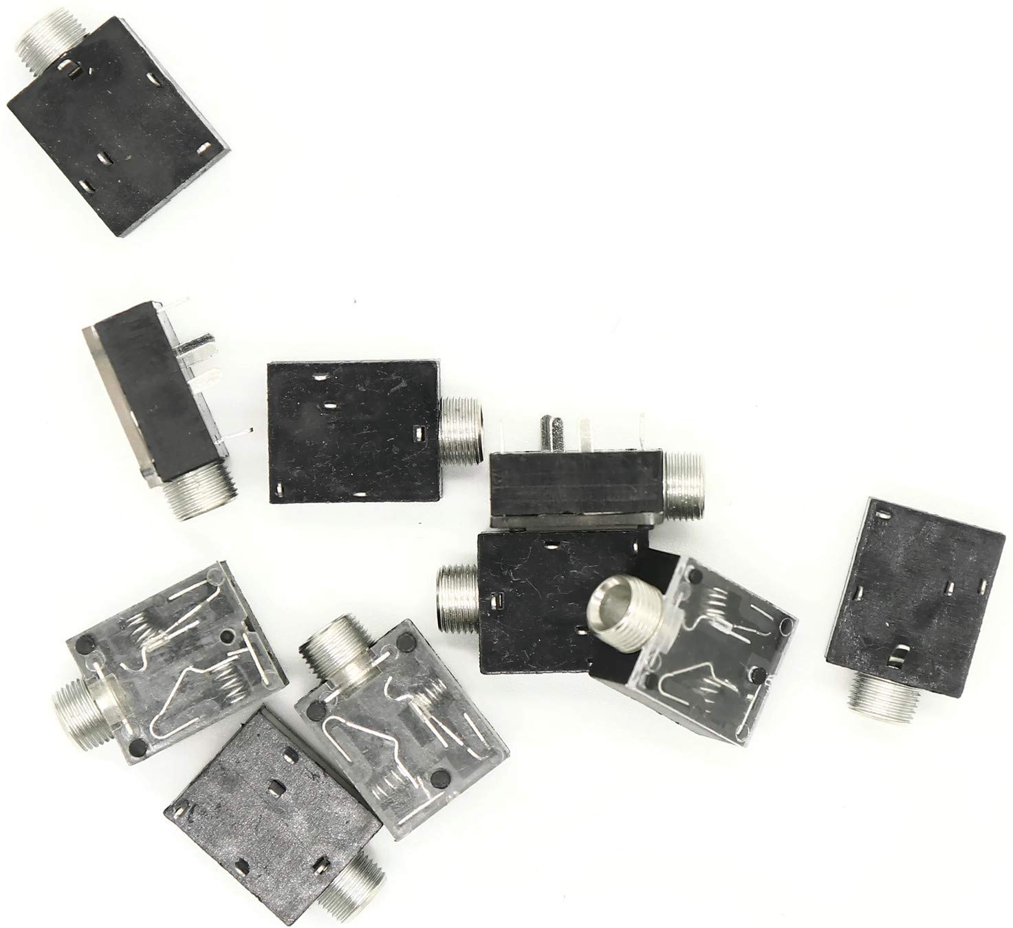 Electronicspices 5PCS 5 Pin 3.5mm Stereo Audio Jack Socket PCB Panel Mount  for Headphone With Nut PJ-324M : Amazon.in: Electronics