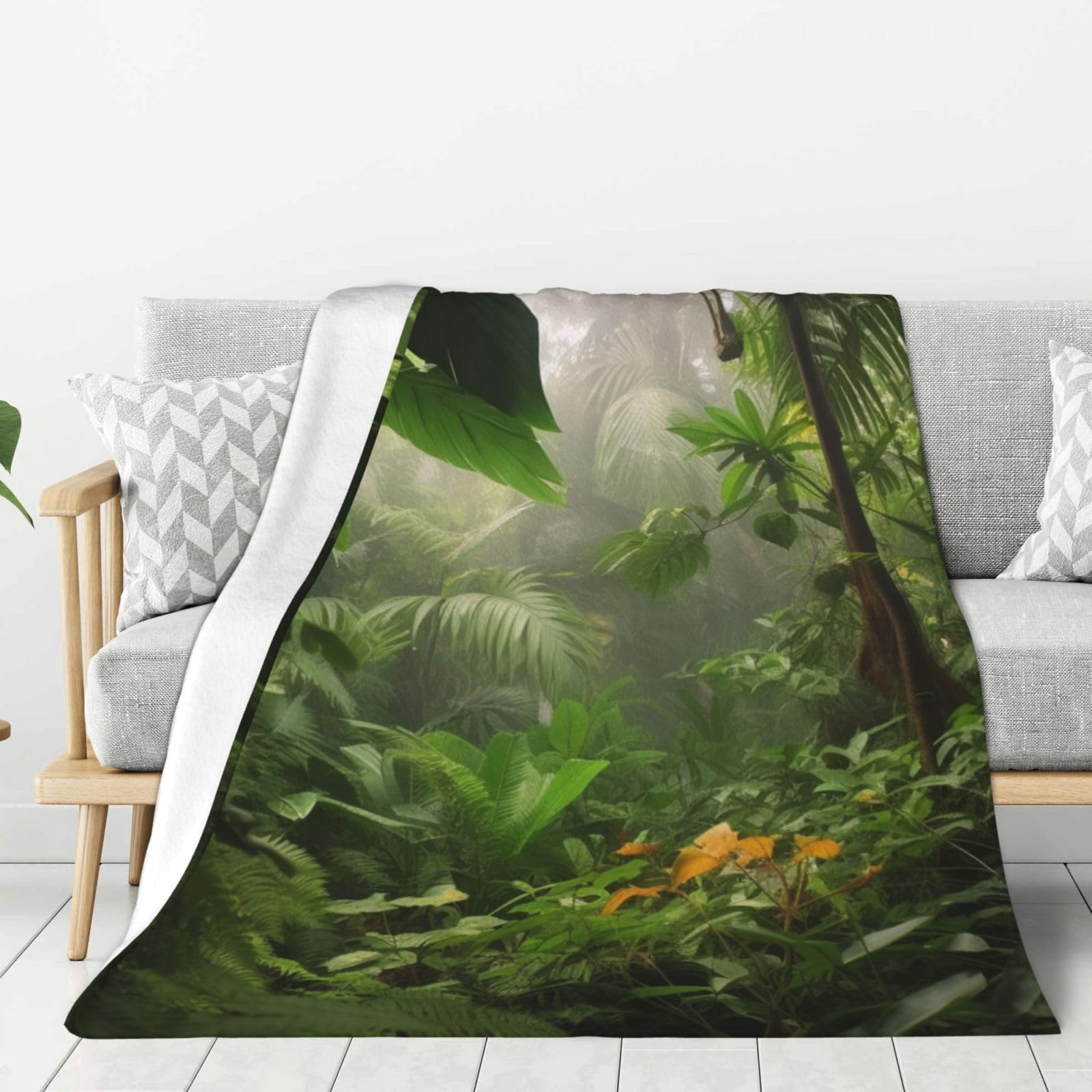 Couverture légère en molleton respirant motif jungle, idéale contre la climatisation