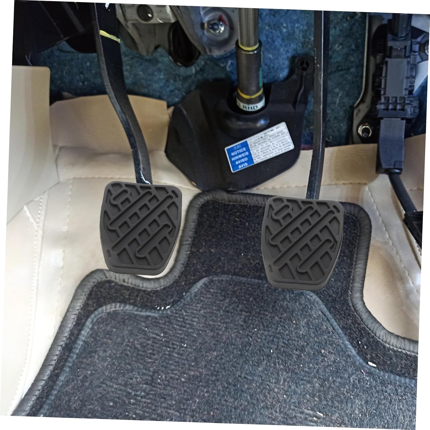 4Pcs Rubber Clutch Pedal Pads Slip Brake and Clutch Pedal Covers for Easy Installation Durable Car Interior Foot Pads Enhance Driving Comfort for