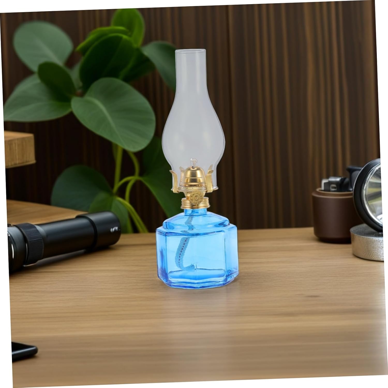 1 Set Vintage Kerosene Oil Lamp Blue Glass Hurricane Lantern for Indoor Outdoor Use Windproof Design for Emergency Lighting Home Decor Reliable Illumination for Tabletop Romantic