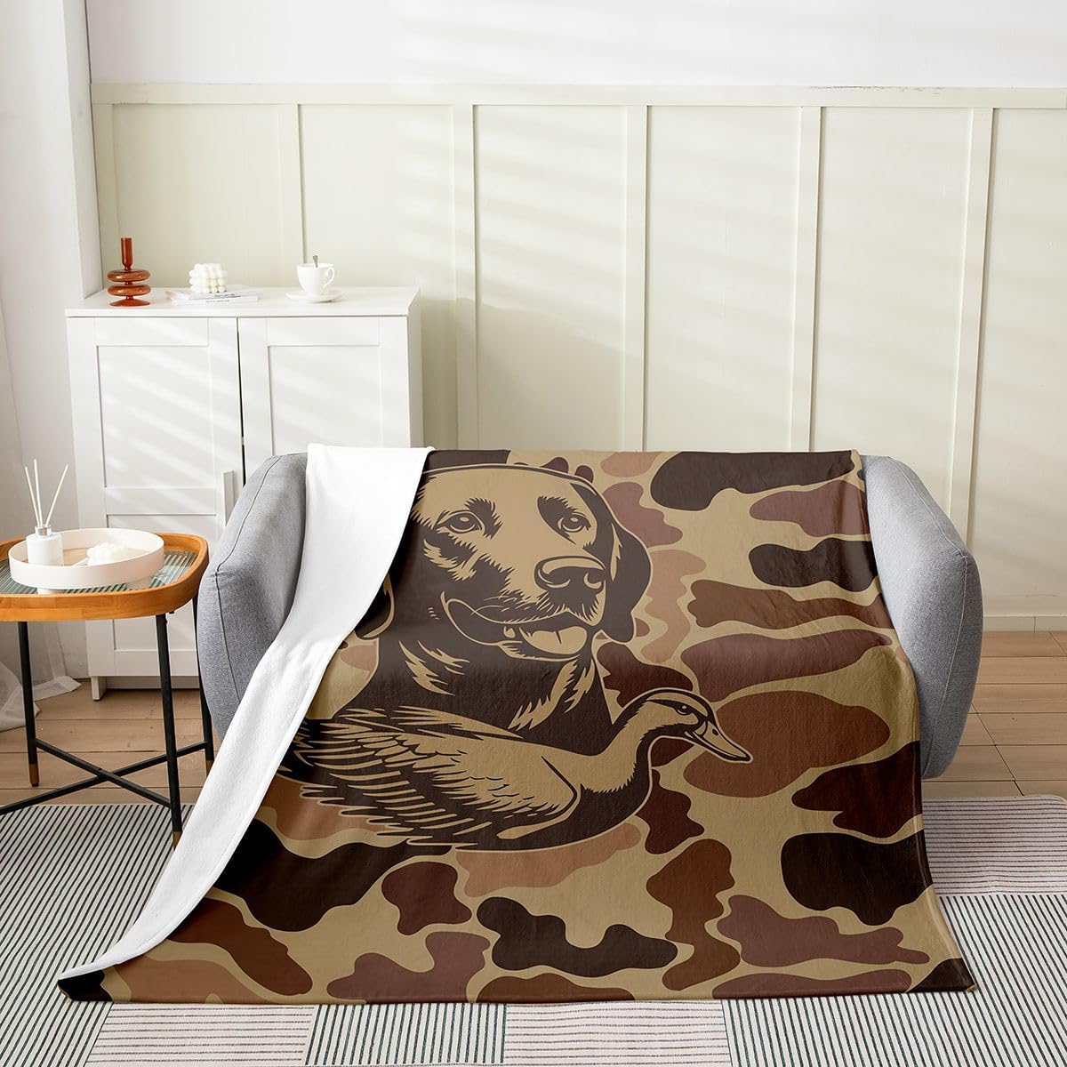 Manfei Vintage Brown Camo Flannel Blanket Hunting Camouflage Duck Hunters Throw Blanket Dog and Duck Cozy Throws for Bed Couch Sofa,Kids Boys Girls Room Decor,Soft and Breathable(90 x 90 Inches)