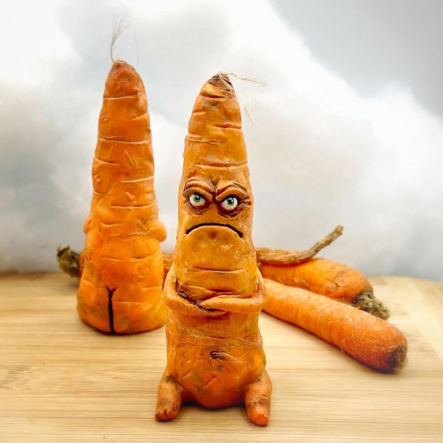 Cranky Carrot Figurine,Carrot Polyresin Decorations