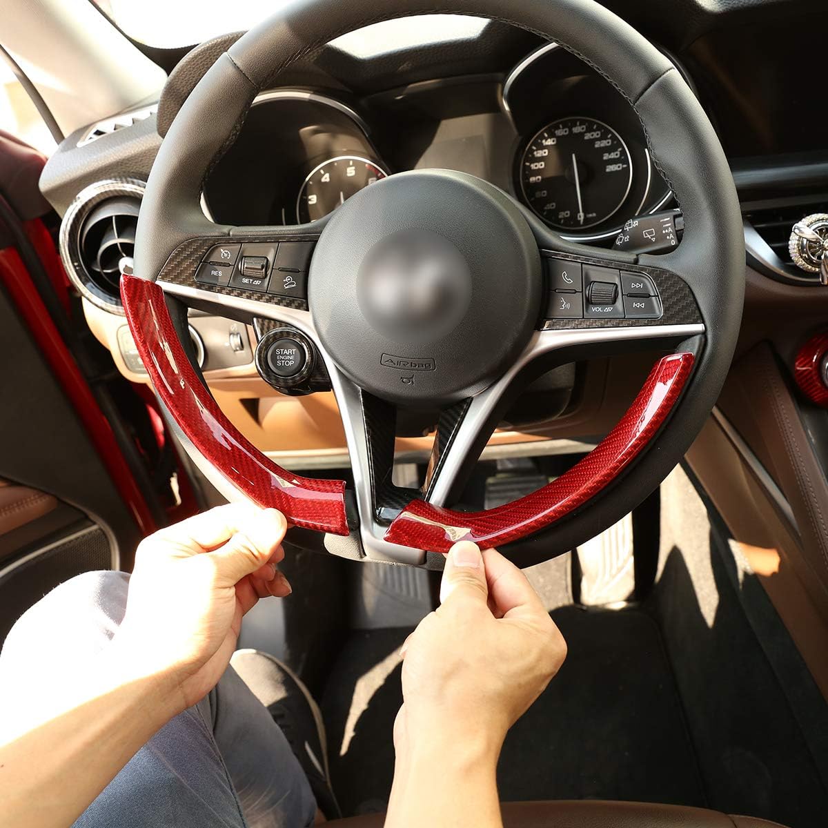 Real Carbon Fiber Car Steering Wheel Decoration Frame Strip Cover Trim For Alfa Romeo Giulia Stelvio 2017 2018 2019 Car Accessory (Red)