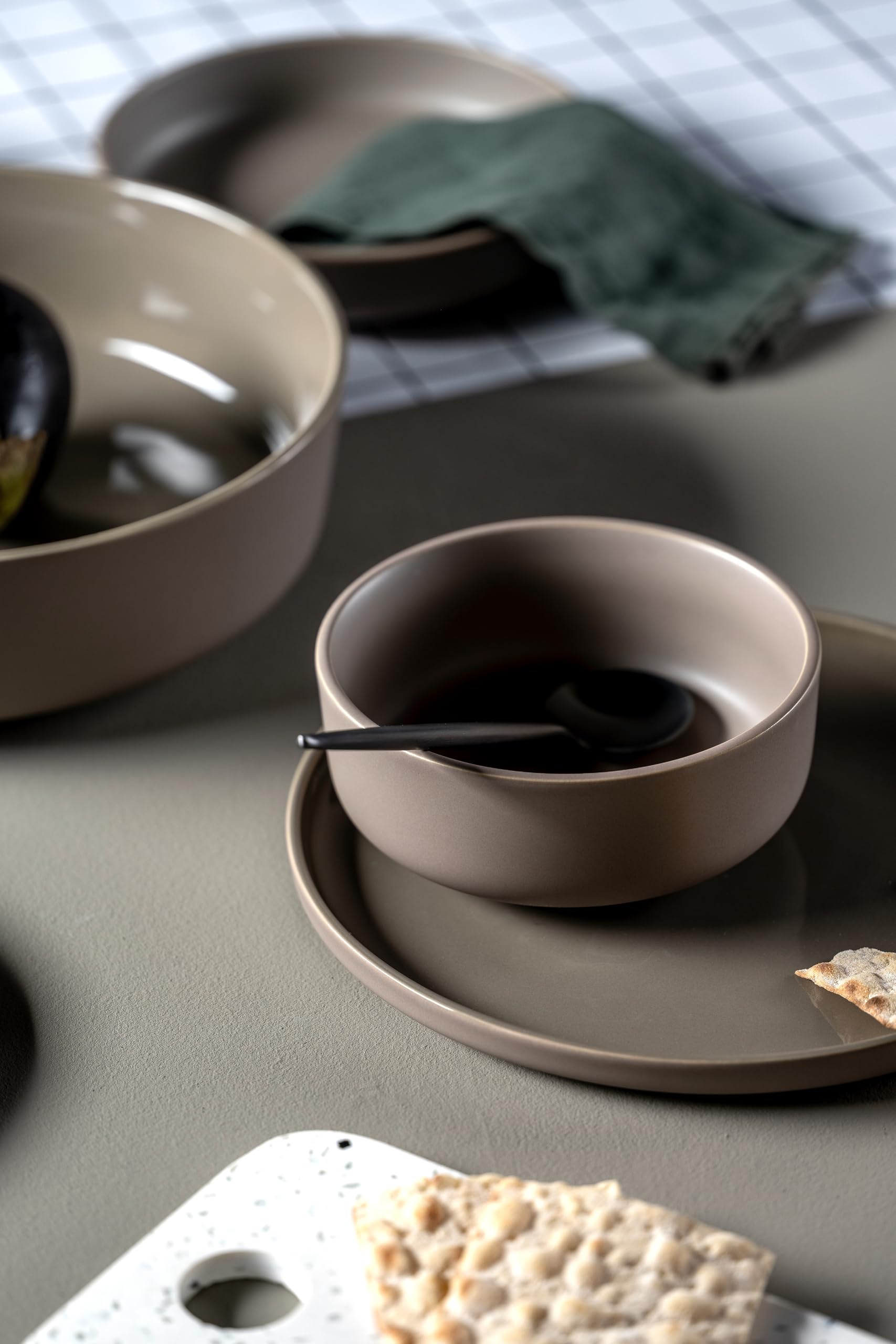 LEONARDO HOME Juego de 6 cuencos ROMA • Diámetro 15,7 cm • Apto para microondas y lavavajillas • Apilable • Vajilla de cerámica para 6 personas • Cuenco de postre, superficie ligeramente mate • gris