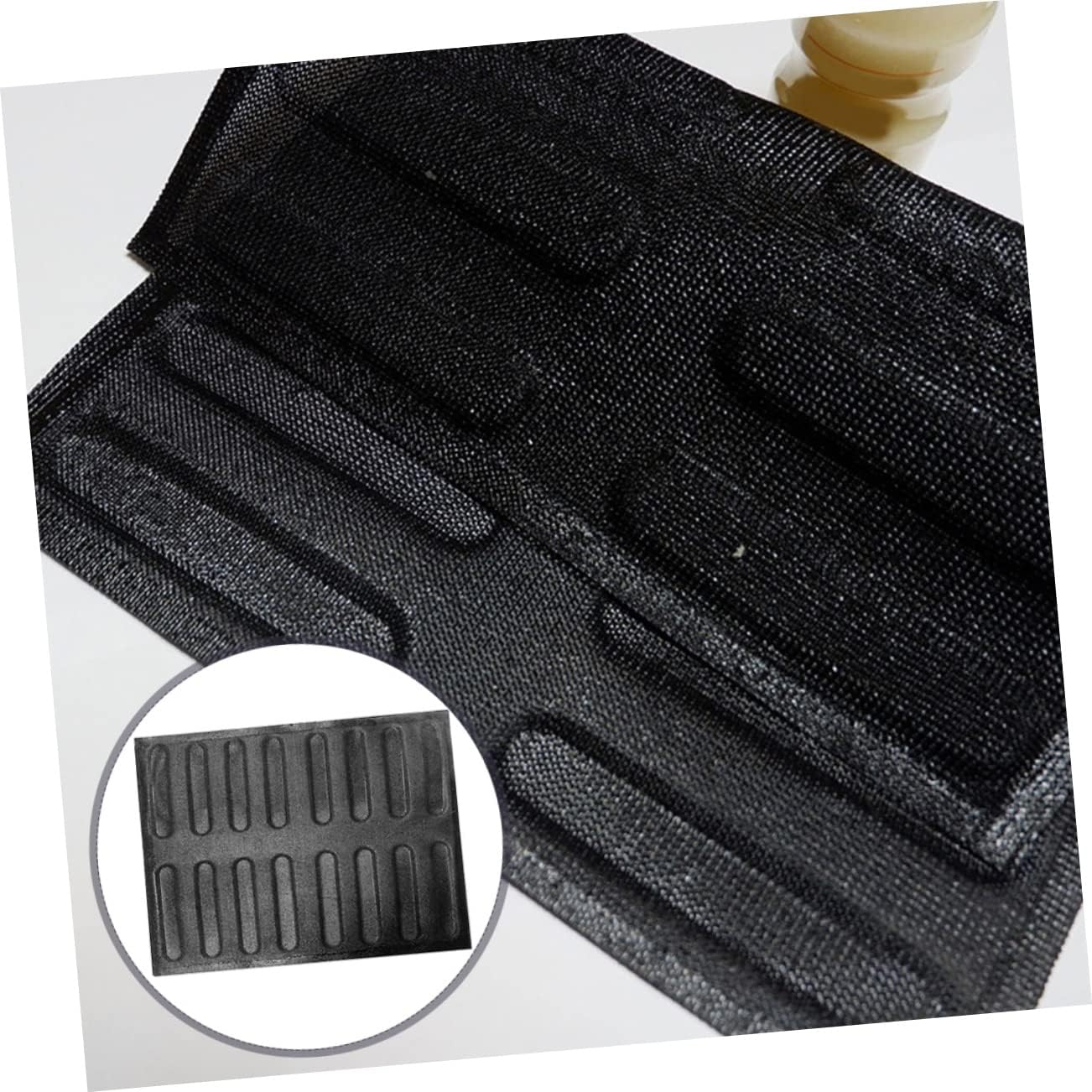 GLEAVI Silicone Baguette Pan 16-Cavity Nonstick Baking Mold for French Bread Oven-Safe Silicone Bread Baking Tray