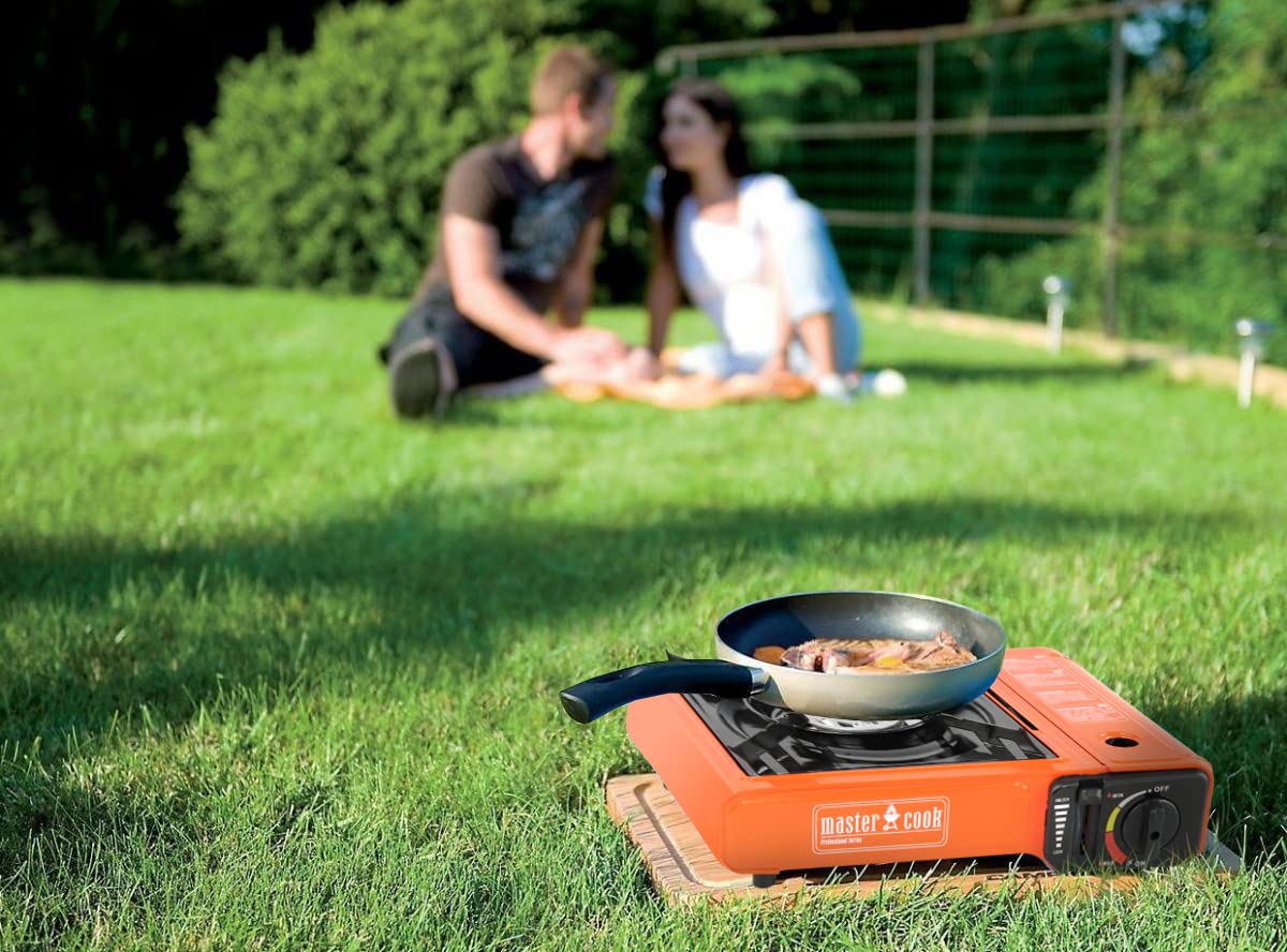 MasterCook - Fornello a gas bistrò portatile 1 fuoco 2.1 Kw con bomboletta ricaricabile NON inclusa perfetto per case a mare o per campeggio o come fornello di emergenza
