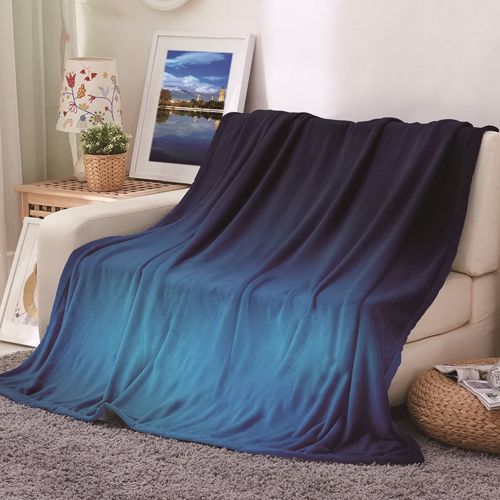 Couverture Polaire Flannel KnSam Anti-Froid Plaid Moelleux pour Canapé et Lit