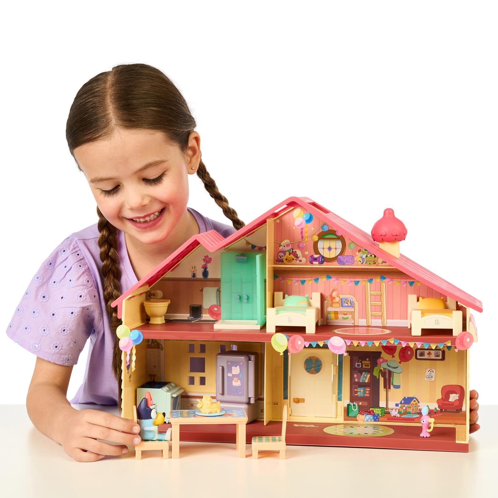 Rocco Giocattoli | Celebration Home di Bluey - il Playset della casa delle Feste di Bluey con Action Figures accessori e adesivi