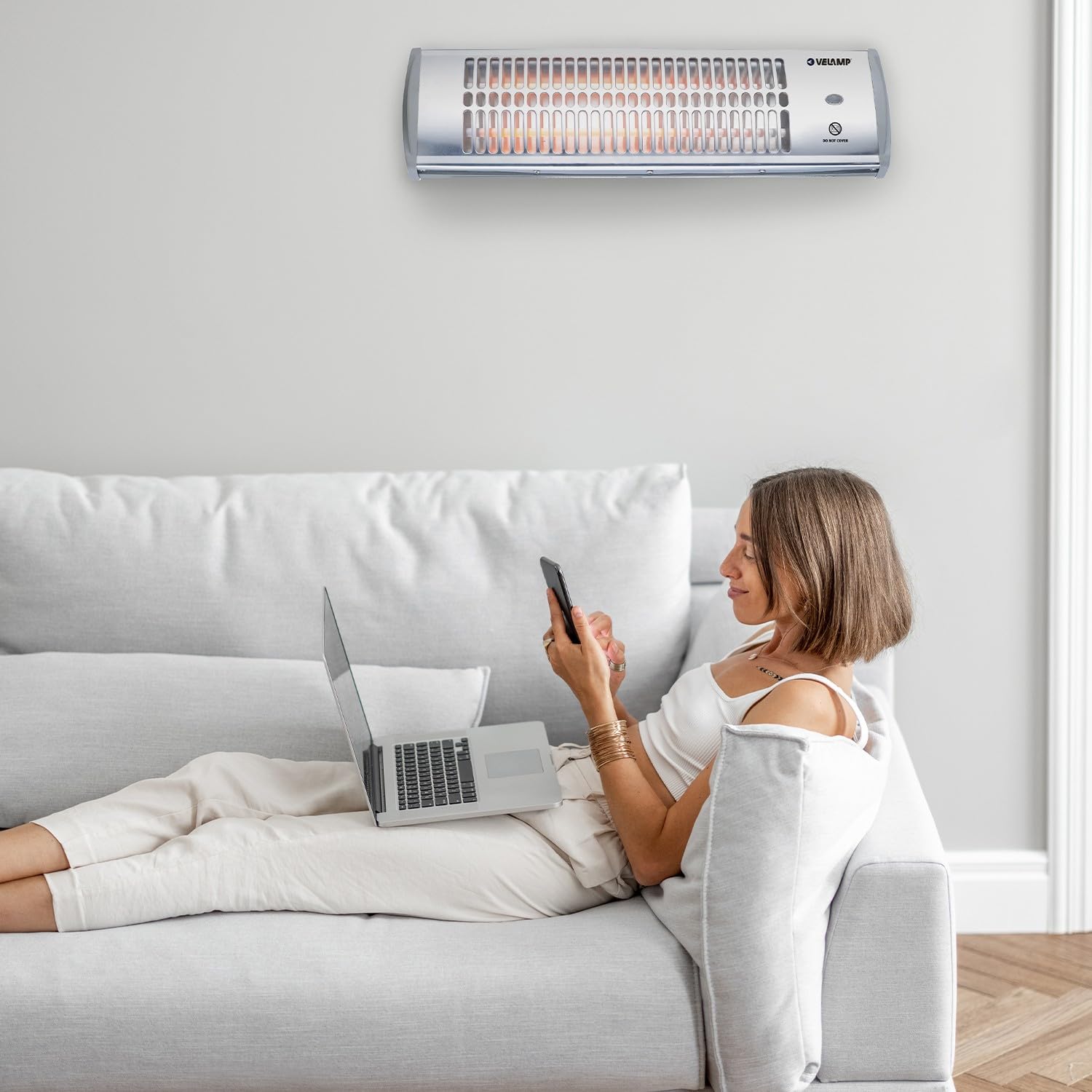 Kwarcowy grzejnik ścienny o mocy 1200W