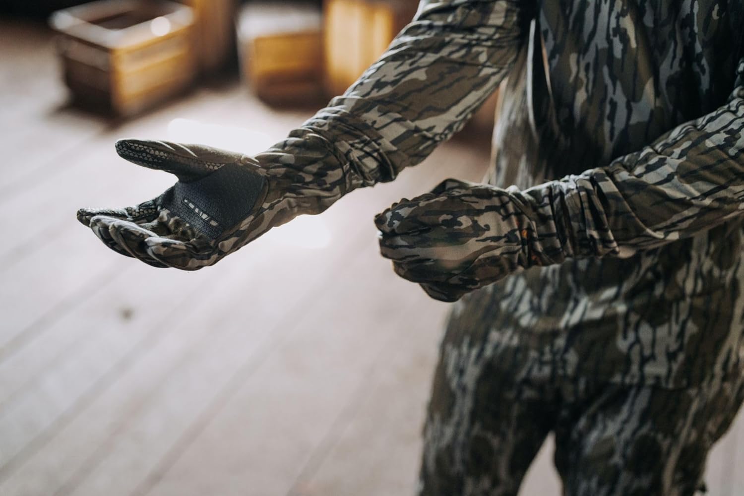 Muddy Men's TRX Windproof Gloves - Image 6