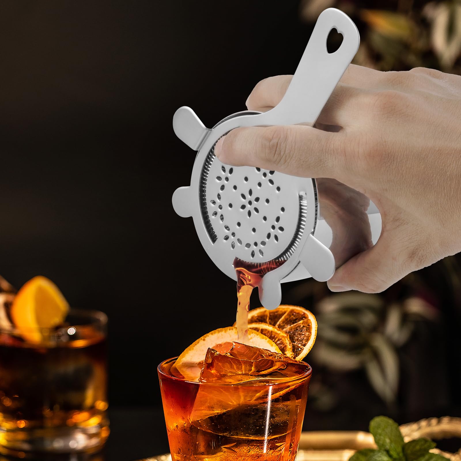 Hawthorne - Colador de cóctel - Filtro de bebida de acero inoxidable para camareros | Colador de hielo para coctelera, vidrio mezclador, accesorios de bar en casa, herramienta de mezcla, apto para 2
