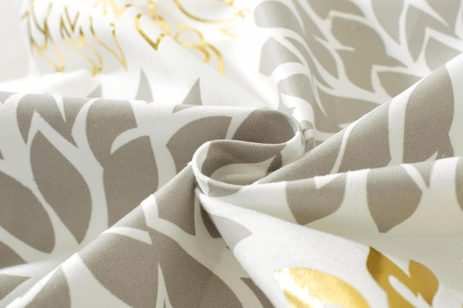 TAOSON Pack of 4,Geometric Pattern Bronzing Printed Cozy Soft Throw Pillow Cases Cushion Covers Shells for Sofa Couch Bed Home Decoration 18 x 18 Inches, Gray/Grey and Gold