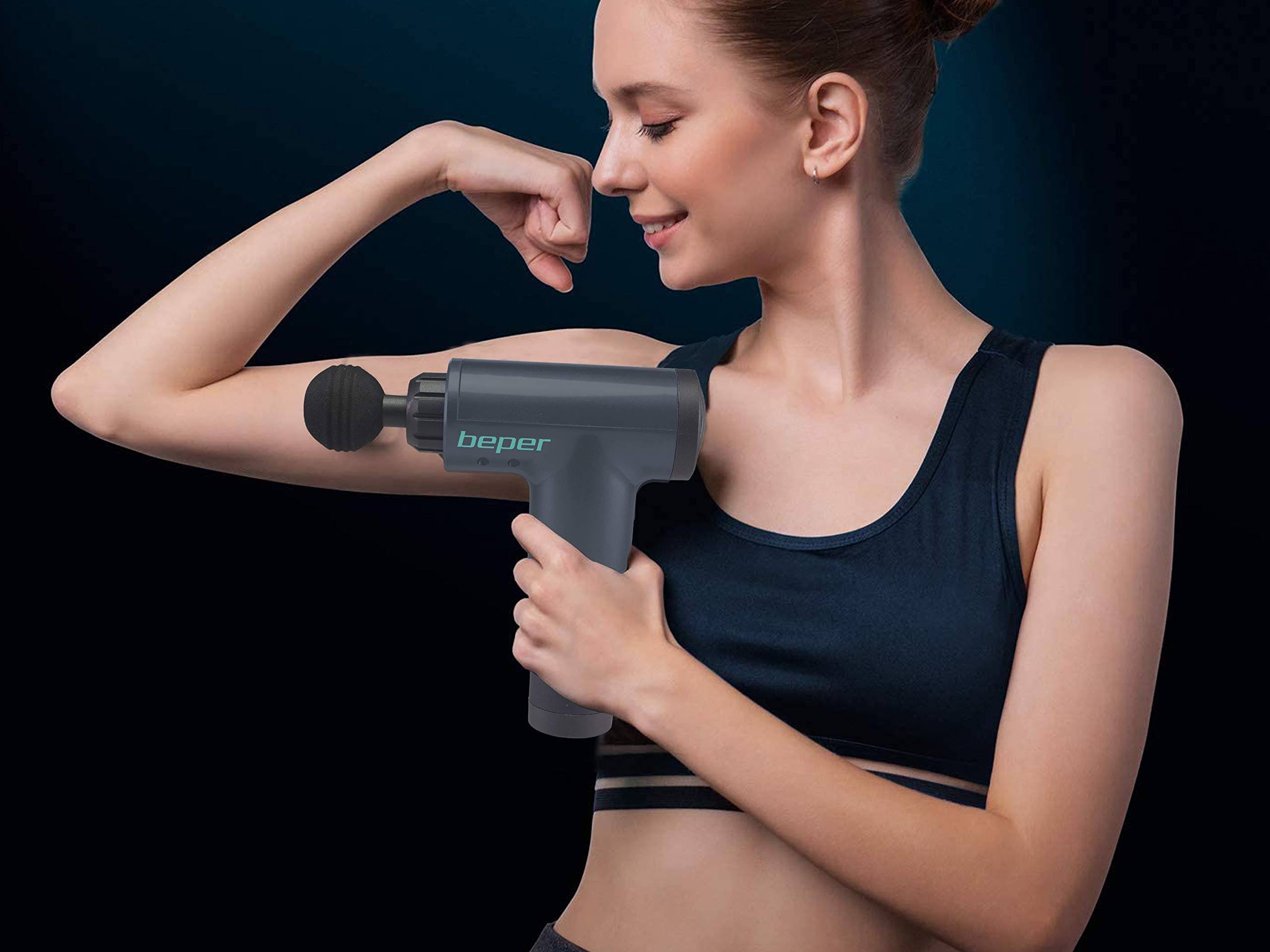 BEPER P302MAS001 Pistolet de massage, masseur à percussion rechargeable avec percussion profonde pour relaxation, récupération fatigue, massage à main électrique avec 6 vitesses