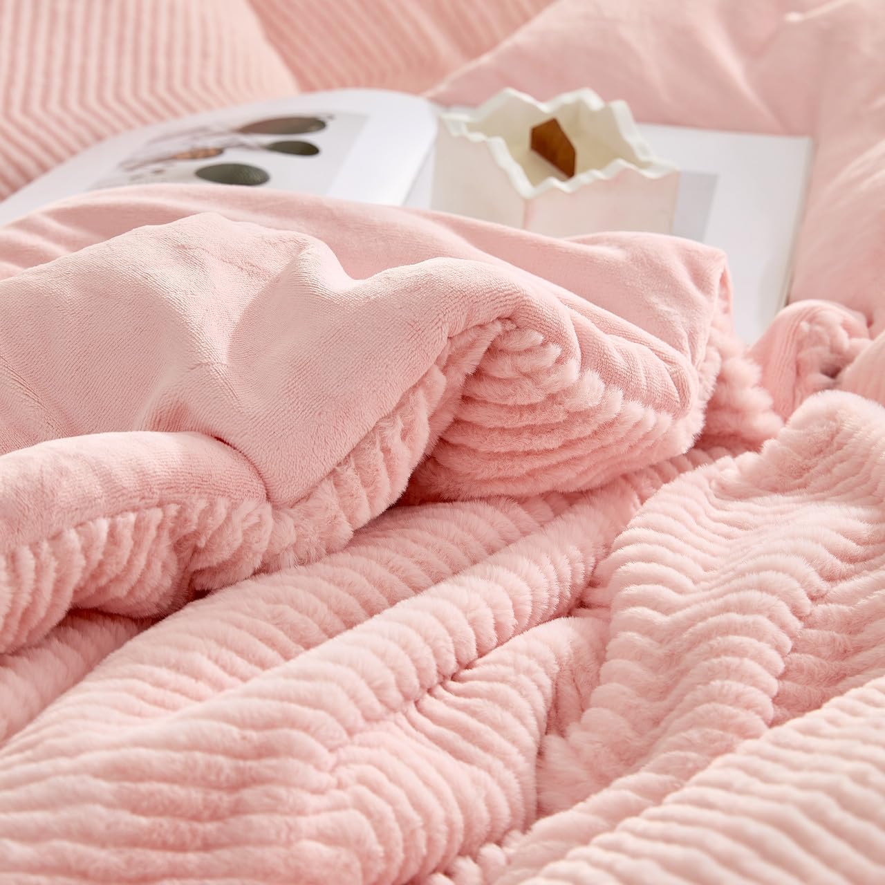 Coma Inducer Peak of Cozy Oversized King Comforter Set - Softest Pink