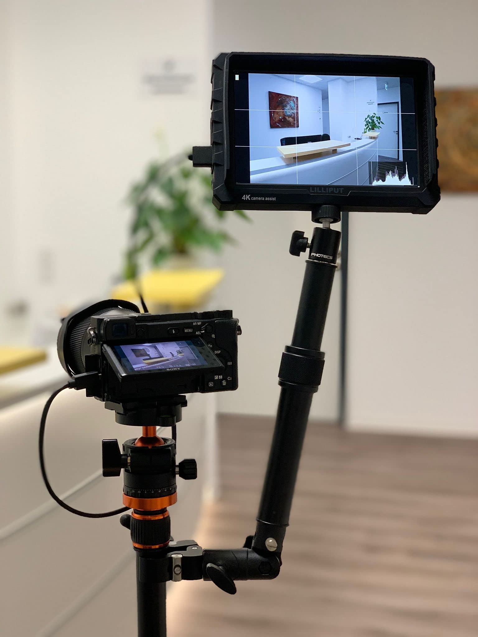 Tablet-Halterung Pro V4-K2, höhenverstellbar mit Kniegelenk, für iPad Pro und andere Tablet-PC´s (von 6" bis 14 Zoll) an Rudergerät, Heimtrainer, Ergometer-Lenker, Kommissionierwagen etc.