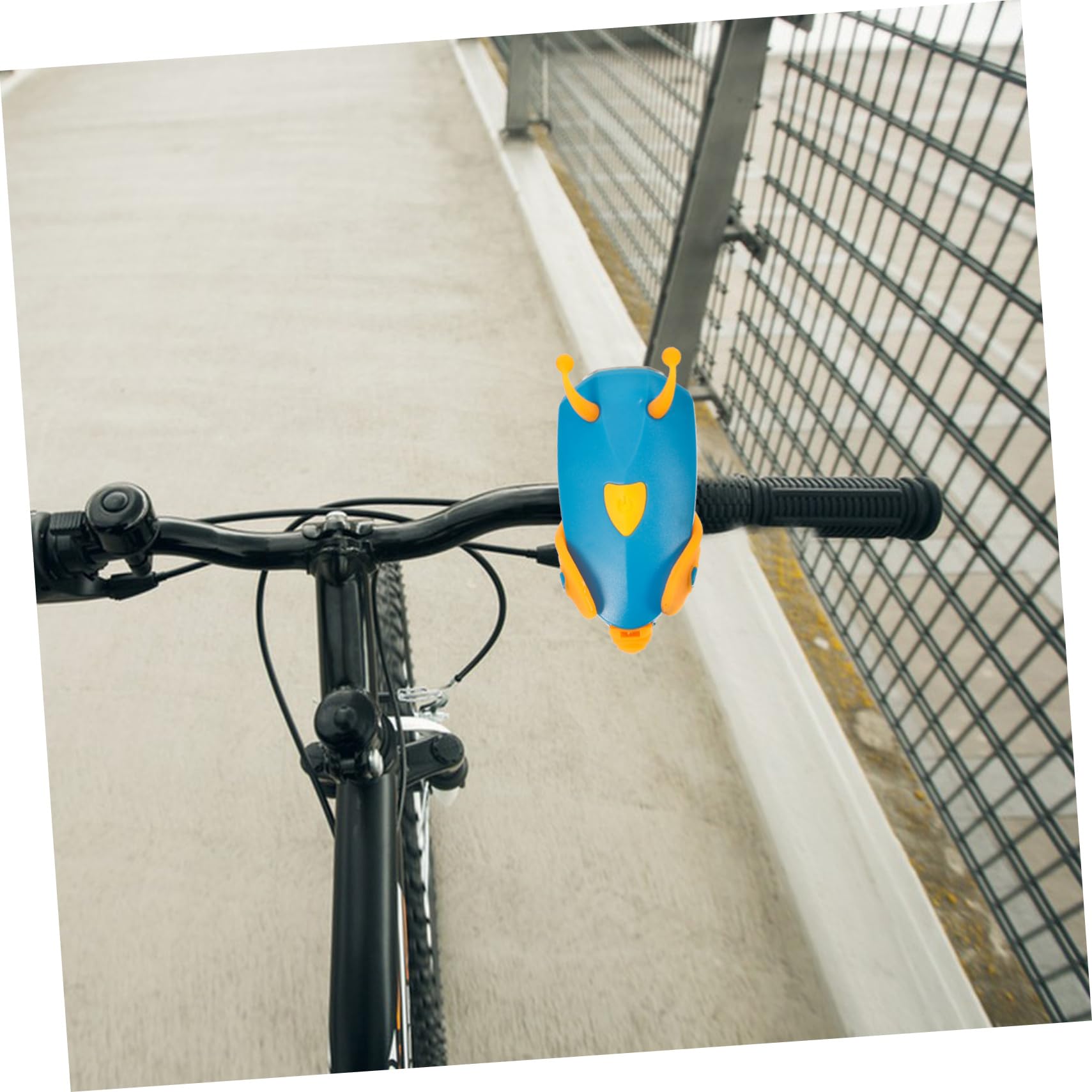 KOMBIUDA Adorable Bike Headlight and Horn Rechargeable Front Light Easy Install for Cycling Bright and Low Power Consumption Present for Boys