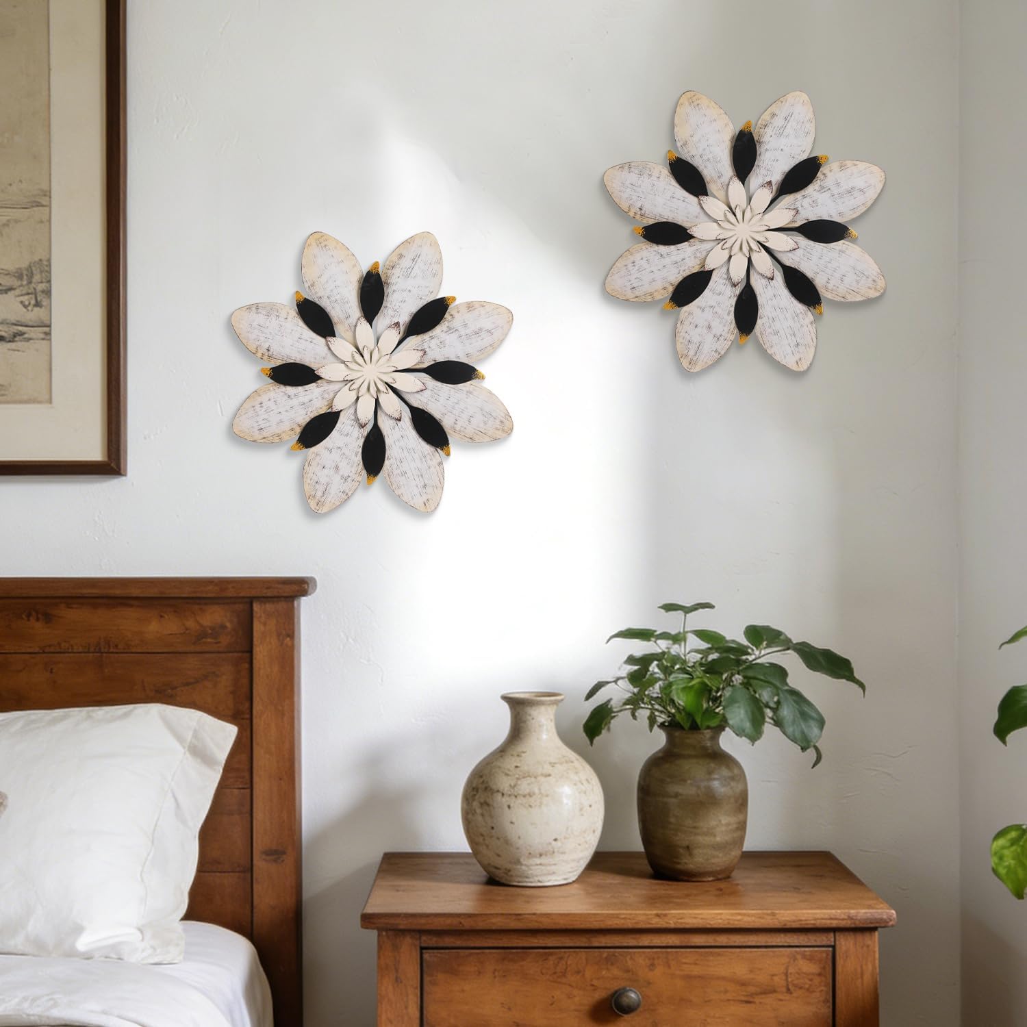 2 Pieces Flower Wall Decor Metal Art, Metal Flowers Wall Art Farmhouse Wall Decorations with Layered Petals, Rustic Wall Art, Farmhouse Wall Decor for Living Room Bedroom Entryway Bathroom, Housewarming Gifts (Gray-White Flower)