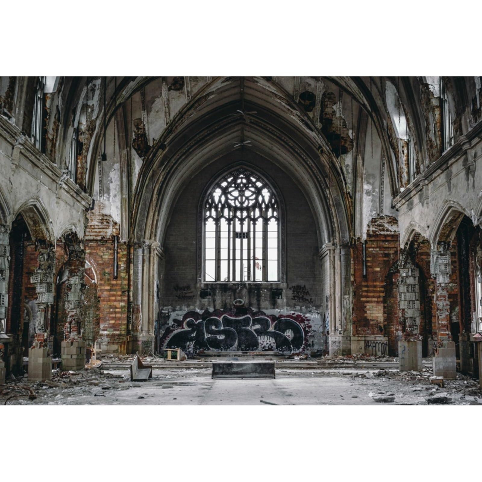 YongFoto 3,5x2,5m Vinile Sfondo Fotografico Weathered Old Church Grunge Sbucciato Muro Di Mattoni Arco Pavimento Depoca Fondale Foto Festa Bambini Boby Nozze Partito Studio Fotografico