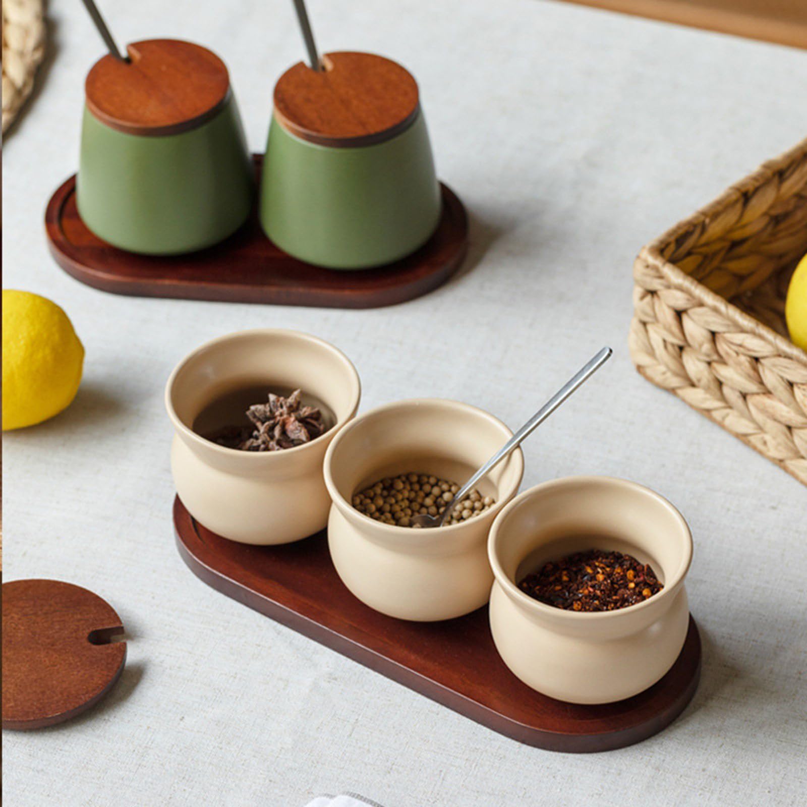 Minimalistisches Gewürzdosen Set aus Keramik, 3er Set mit Holzdeckel und Löffel, Gewürzbehälter, Schüssel für Salz, Pfeffer, Zucker, Keramikgläser