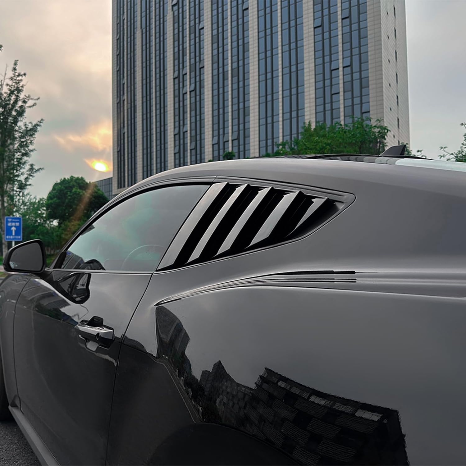 Rear Window Side Louver Shutter Trim for Ford Mustang MK7 2024-2026