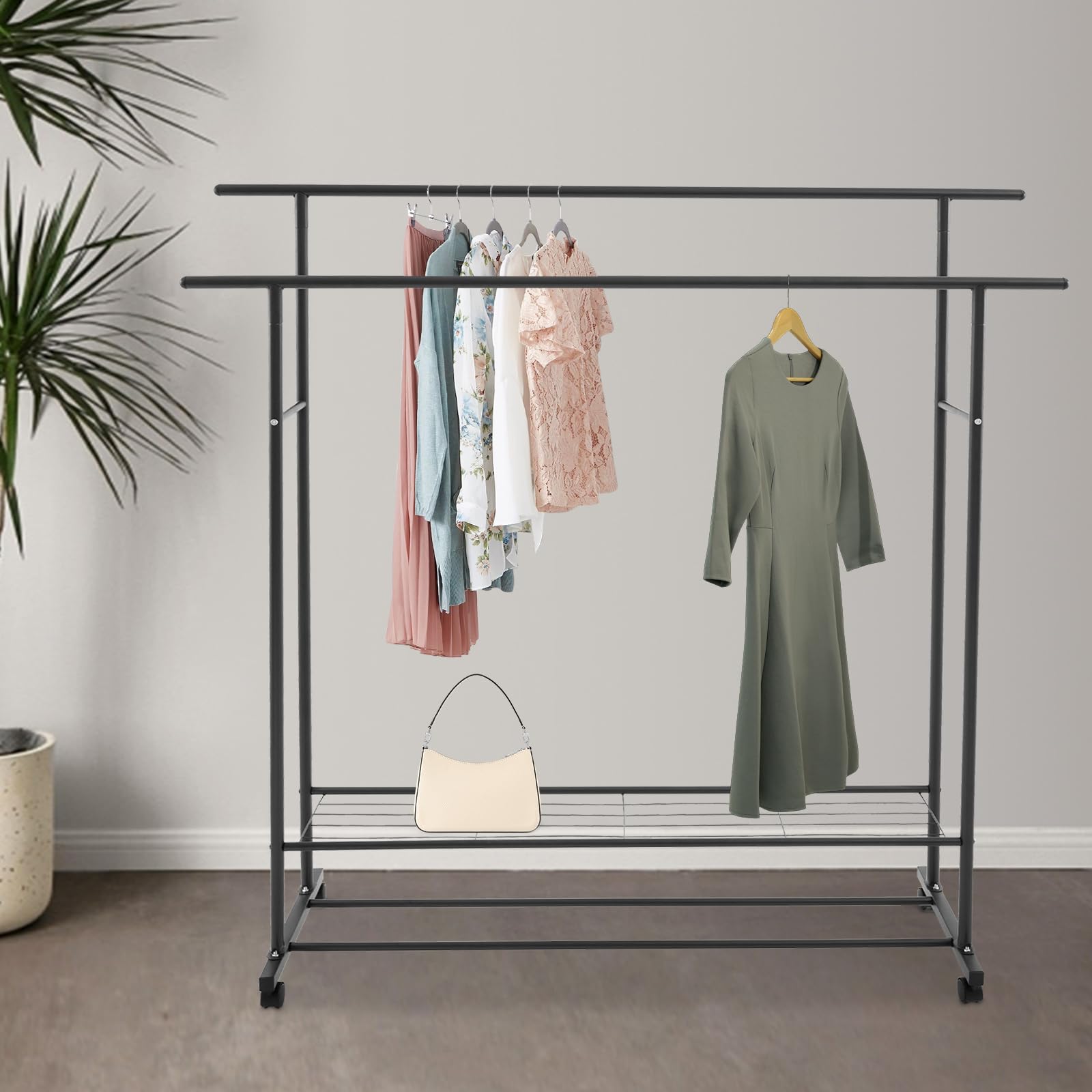Perchero con ruedas para colgar ropa, perchero con ruedas, de hierro y plástico, perchero portátil con estantes, para ropa, bufandas, sombreros, bolsos (negro)