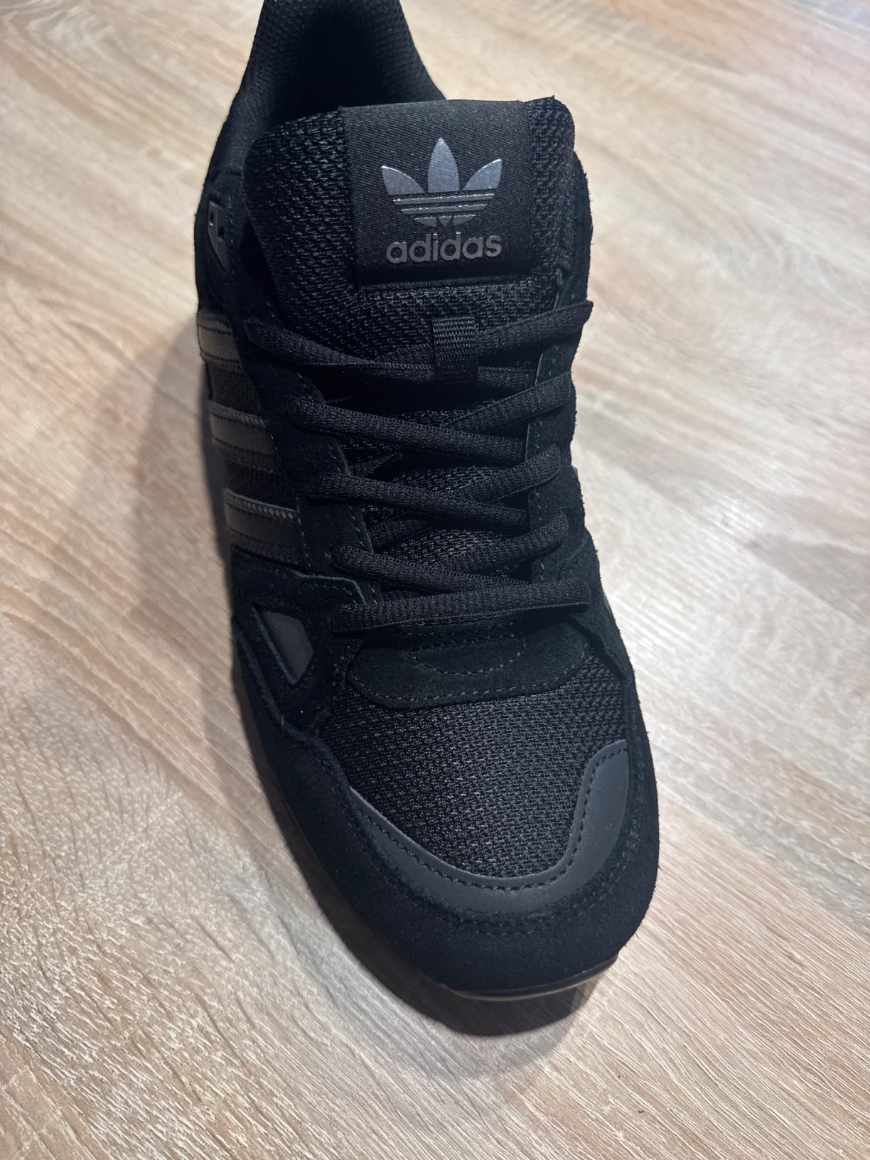 Buy Adidas Zx 750 Unisex Low-Top Online Chile | Ubuy