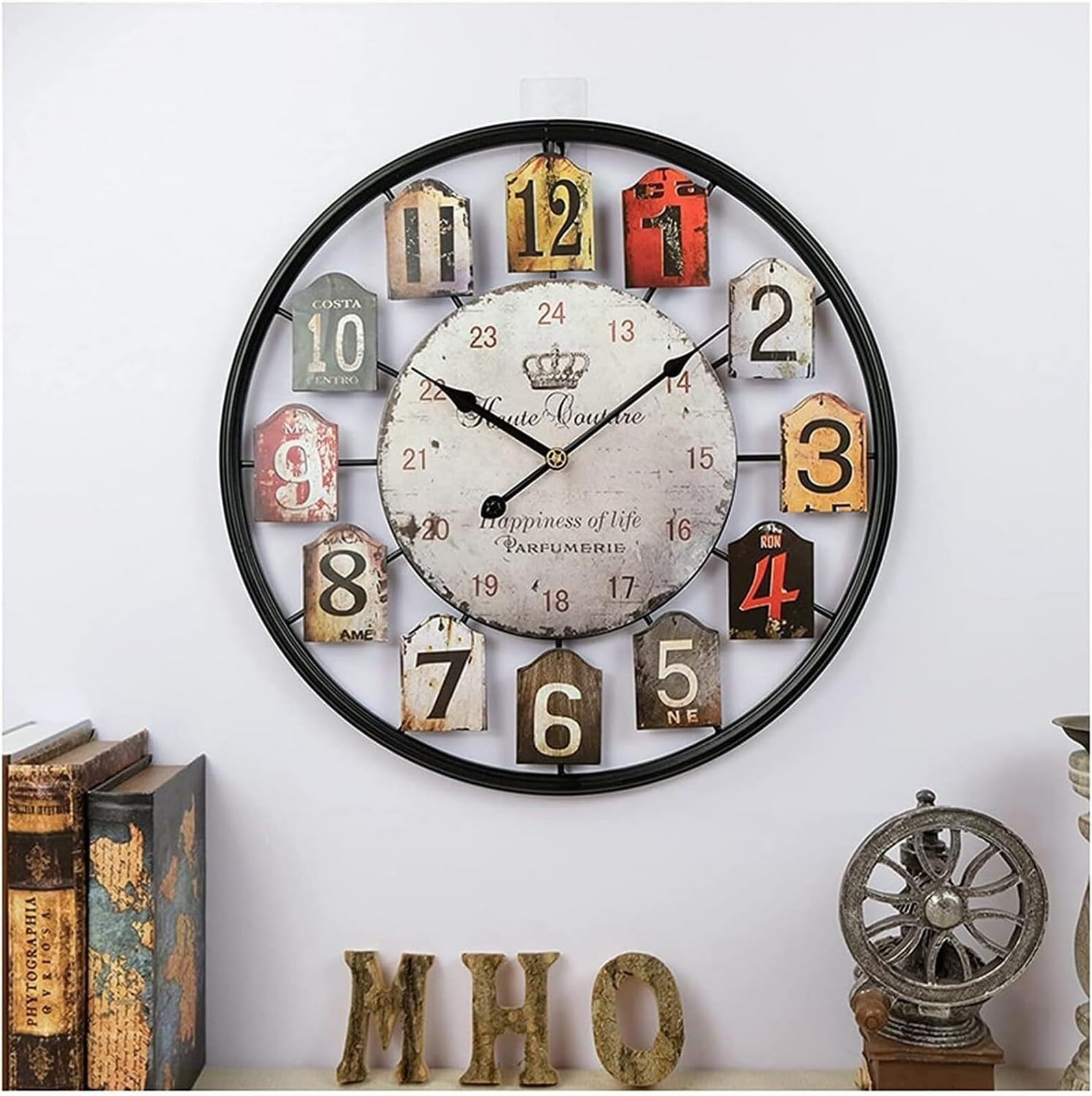 Horloge murale silencieuse pour supprimer le tic-tac dans la decoration du salon