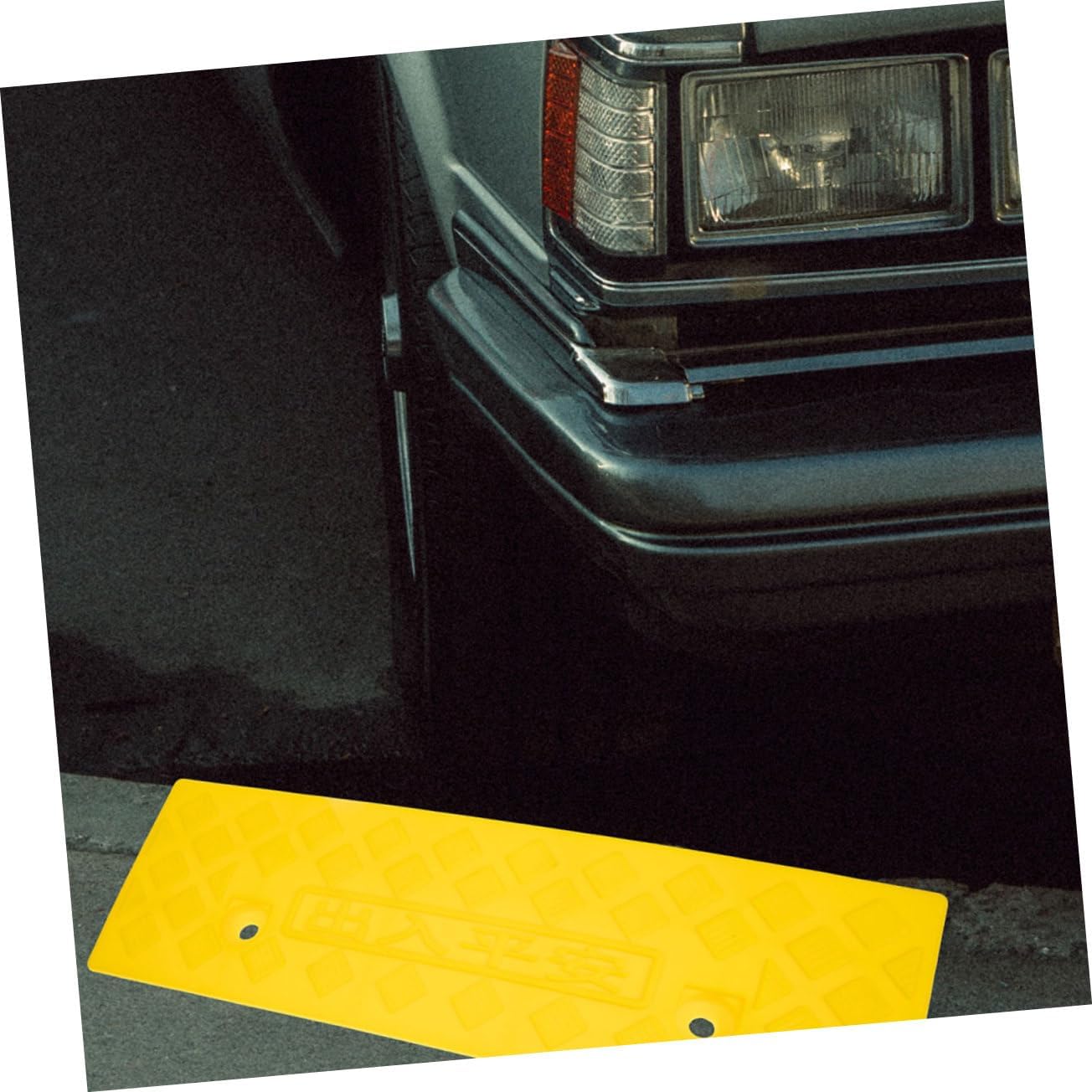 2pcs Heavy Duty Rubber Curb Ramp High Yellow Driveway Ramp for Cars Wheelchair Mower Truck Loading Wear Resistant Pressure Resistant Non Slip
