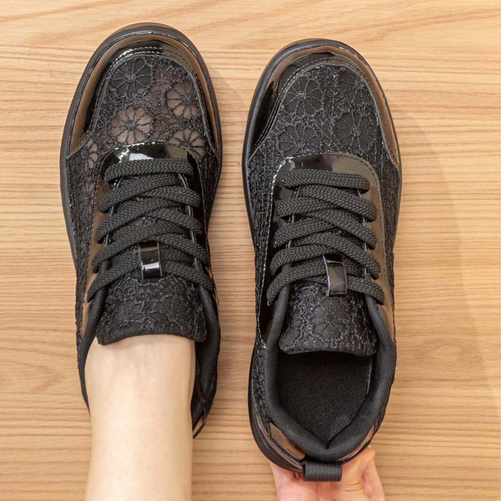 Atmungsaktive und leichte Damen-Sneaker mit Spitze, rutschfeste Sportschuhe, Sommer, bequeme weiche Sohle, Slip-On-Mesh-Orthopädische Walking-Sneaker
