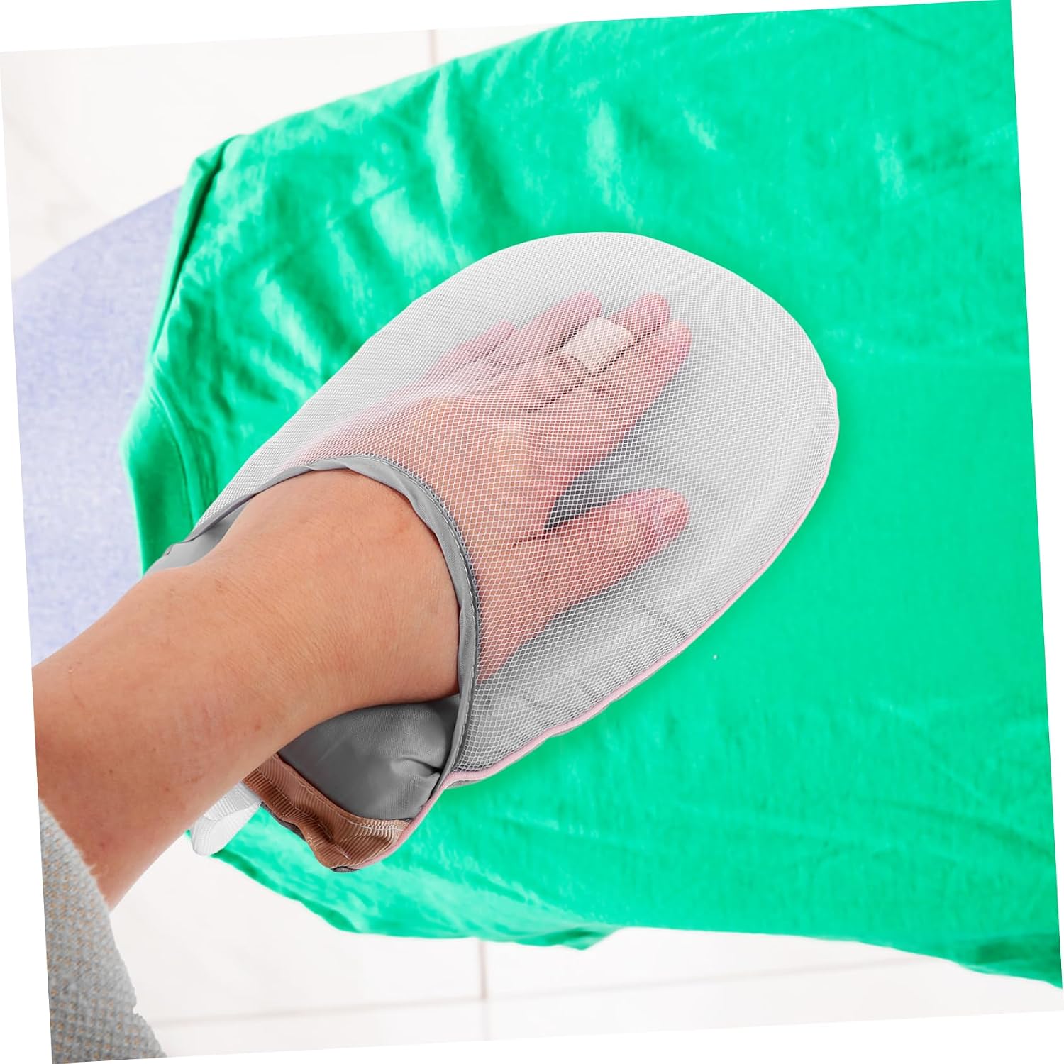 Handheld Ironing Board Thickened Heat Resistant Glove Gray