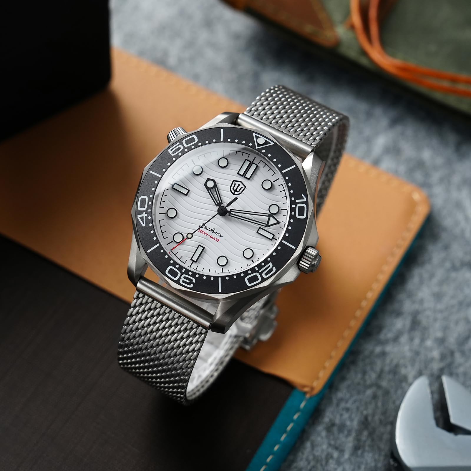 watchdives WD007Q V2 42 mm Titanium NTTD zegarek do nurkowania, Japonia VH31 Sweep Second zegarek kwarcowy, zakrzywione szkło szafirowe zegarek na rękę 200 m wodoszczelny zegarek
