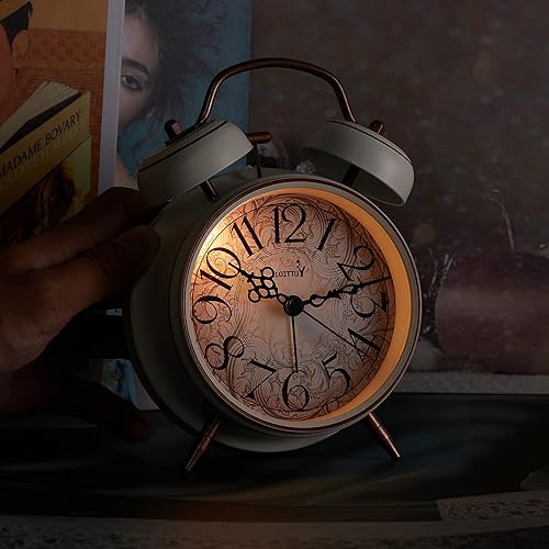 Miniatura 4 de Loud Alarm for Deep Sleepers - Reloj despertador retro de 4 pulgadas con doble campana con luz de fondo para dormitorio y decoración del hogar