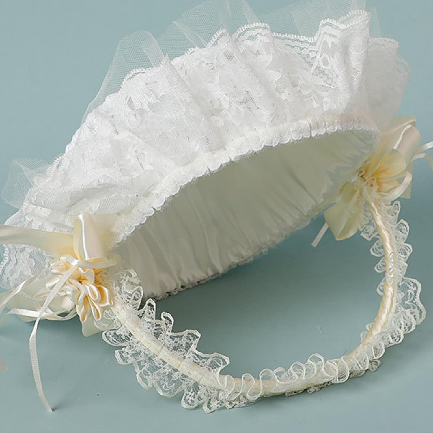 LPAYOK Ivory Flower Girl Baskets for Weddings, Handwoven Flower Girl Basket with Swingable Lace Handle Satin Flowers and Bows, Romantic Large Wedding Baskets for Flower Girls